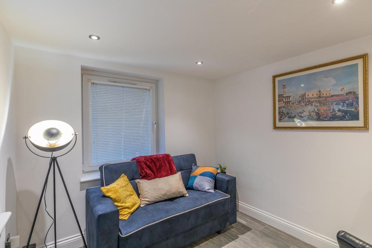 Luxury Hollywood Getaway In The Heart Of The City Brighton Exterior foto